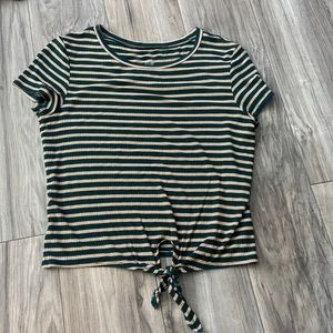 Womens American Eagle tie cropped t-shirt size small